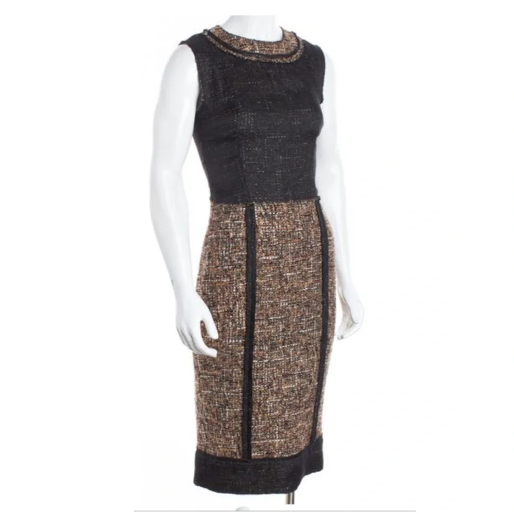 Dolce & Gabbana Silk Wool tweed midi dress Size 42 4 Excellent Condition - Picture 2 of 9